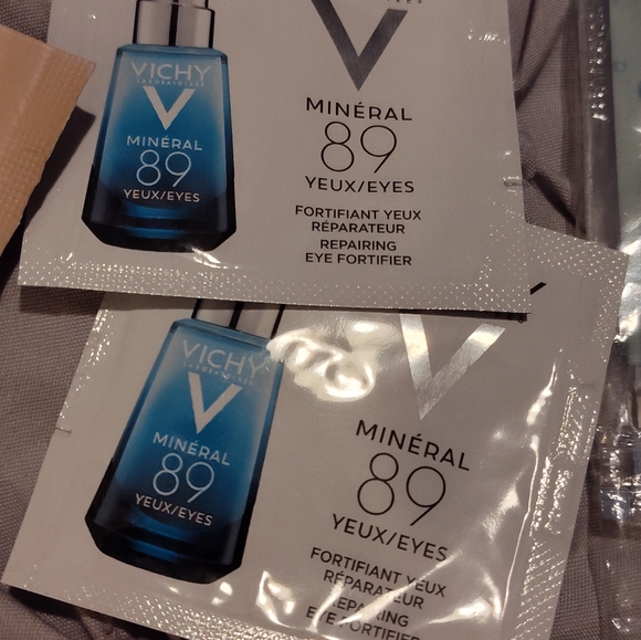 NEW!! Sample Bundle (24 Items) - Picture 6 of 16